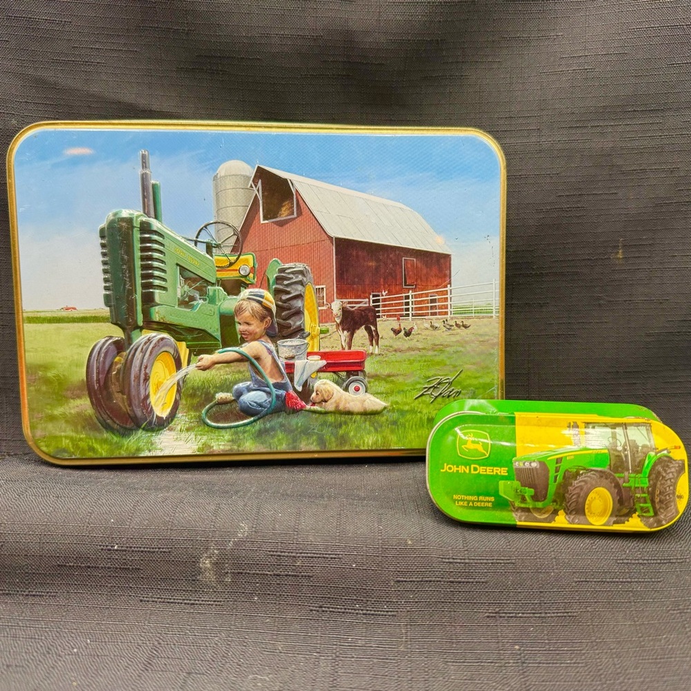 John Deere Green Tractor Tin Set
